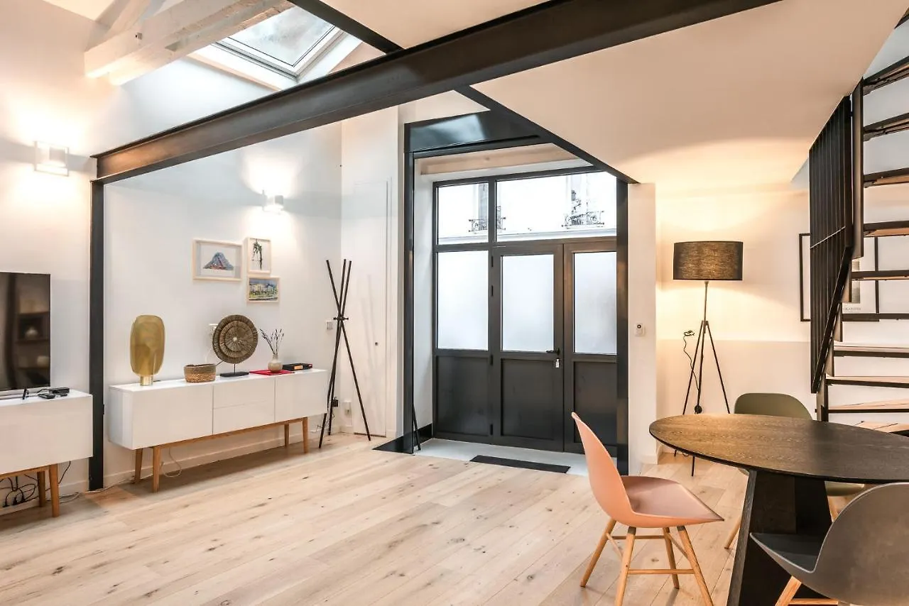 Appartamento Charming & Design Architect Loft - Heart Of Parigi